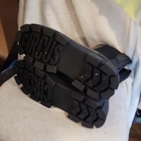 Circus by Sam Edelman Chunky platform boots size 11 - Picture 6 of 7